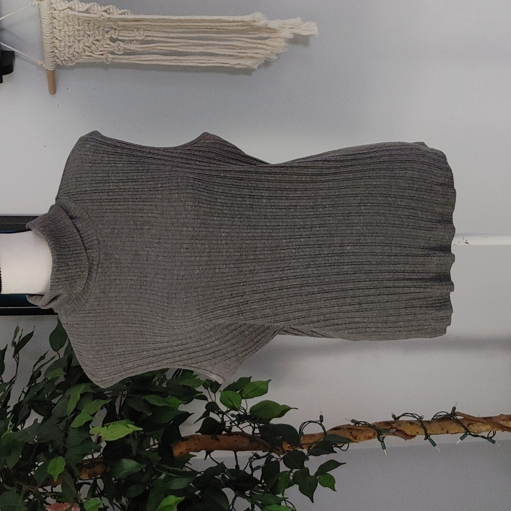 Samantha Stuart Ribbed Turtleneck Tank Sweater XL